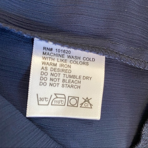 3/$25 NWT RU Apparel blouse Small - Picture 7 of 8